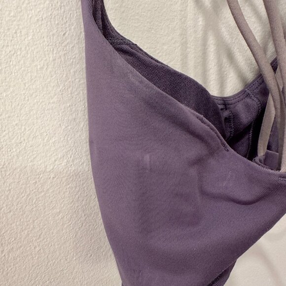 Lululemon Free to Be Bra Size 8 Lilac - Picture 4 of 4